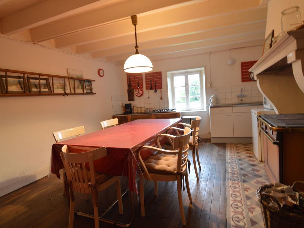 Spacious Holiday Home Near The Forest Barricourt Exterior foto